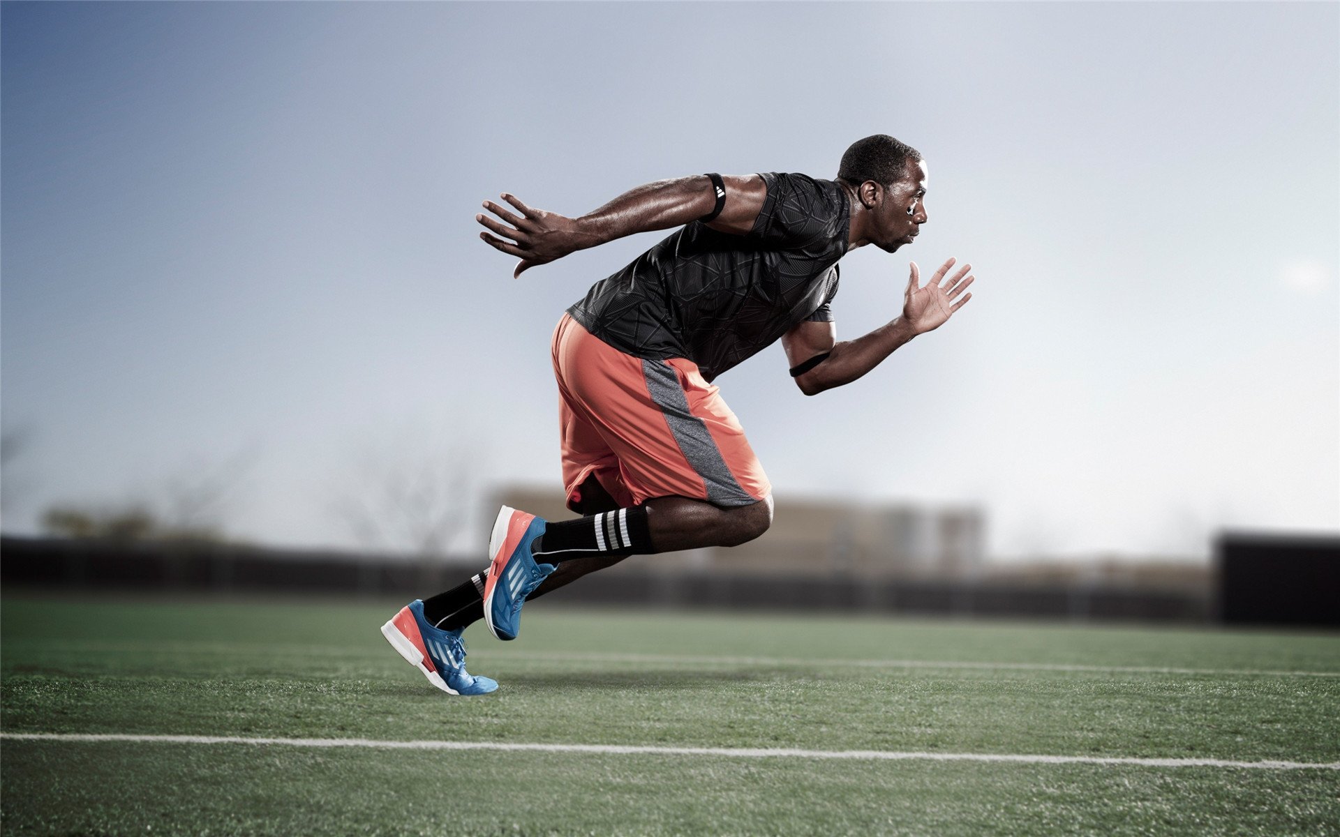 _运动员退役后的新角色:教练、解说、公益先锋_,运动员退役做教练